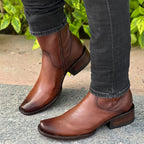 Kit Bota Maverick 2.0 Masculino de Couro Legítimo + 3 BRINDES: Cinto, Chapéu e Carteira