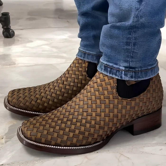 Kit Bota Snake em Couro Robusto e Resistente + BRINDES: Chapéu, Cinto e Faca