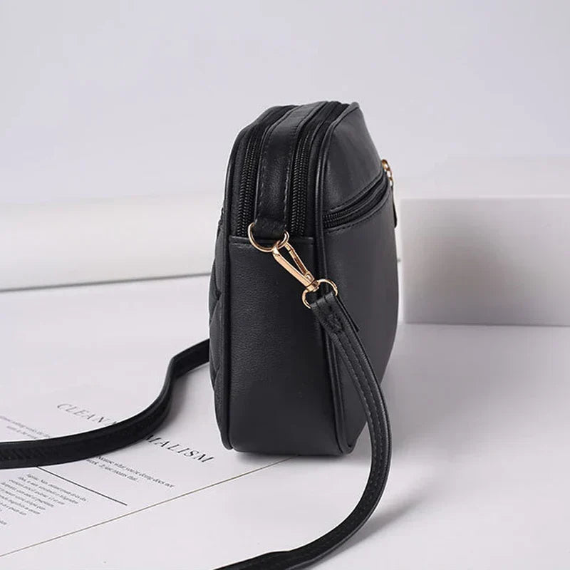 Bolsa Feminina em Couro Legítimo - Verity