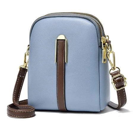 Bolsa Compacta Feminina em Couro Legítimo - Serena