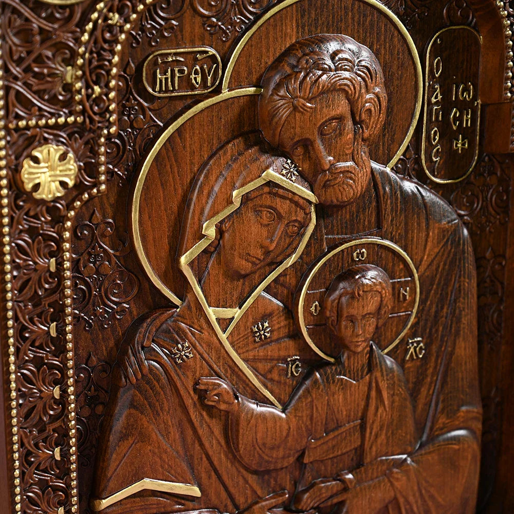 Sagrada Família Natividade Escultura em Madeira