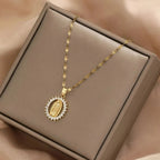 Colar Virgem Maria Feminino de Zircão