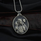 Colar Cristão Pastor Jesus Cristo com Cordeiro